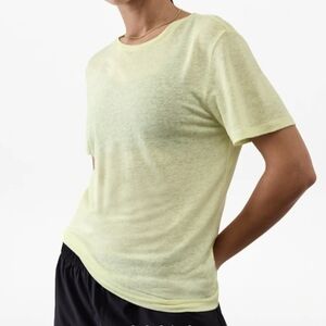 Athleta Getaway Tee Limone